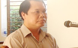 Xử tù cựu phó phòng tư pháp tấn công cảnh sát 