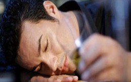 Bi kịch yêu con gái của tình cũ