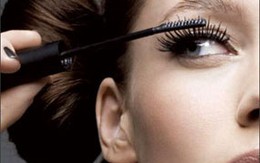 Mẹo giúp mascara không vón cục
