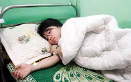 Vụ đổ keo 502 vào tay công nhân: A Vương từng hành hung nhiều công nhân