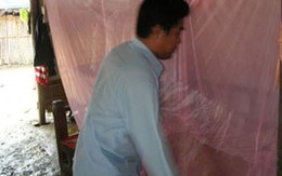 Xem xét kỷ luật Bí thư "chui lộn mùng"