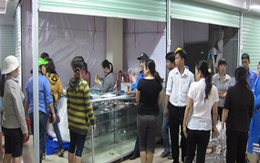 Đà Nẵng: Tiểu thương bức xúc với chợ mới