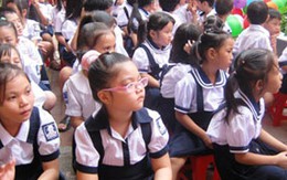 Hoảng hốt vì học trò dậy thì sớm