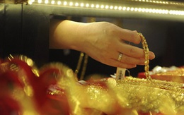 Giá vàng lao dốc