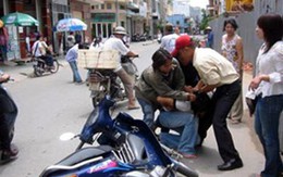 Nữ sinh viên bắt cướp trên đường Hà Nội
