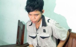 Tên cướp rình trong phòng vệ sinh