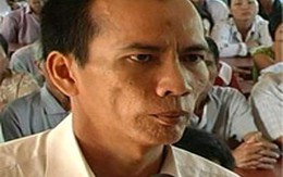 Bị cấm yêu, leo vào phòng giết người tình 