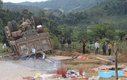 Bắt khẩn cấp Hạt trưởng Kiểm lâm Pù Huống