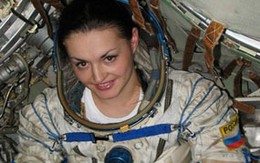 Nữ phi hành gia xinh đẹp đầu tiên của Nga lên ISS 