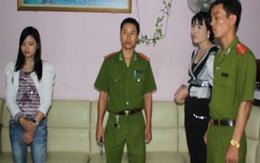 Cô gái bị xăm rết: Có dấu hiệu môi giới mại dâm