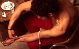Nam sinh viên “gieo” HIV cho 30 bạn tình