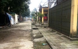 Dân bức xúc vì chợ trên 18 tỉ bỏ hoang