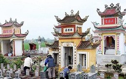 Cúng tiết Thanh Minh: Cúng xong không nên ăn tại mộ phần
