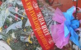 Chính quyền xin lỗi vụ viếng liệt sỹ bằng “hoa sinh nhật”