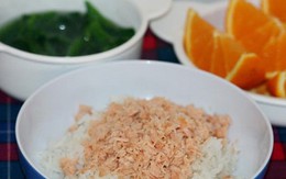 Tự làm ruốc cá hồi cực ngon cho bé