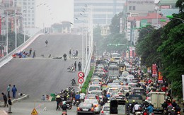 Xin đừng "cầu khỉ hoá" Thủ đô!