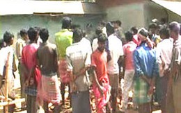 Đã bị cưỡng hiếp tập thể còn bị bêu riếu