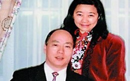 Nữ tỉ phú đốt tiền mua vui người tình 