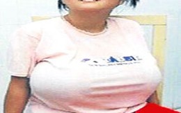 Thiếu nữ khốn khổ vì ngực khủng