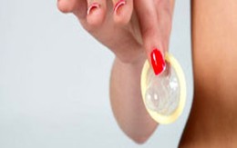 Nhiễm bệnh vì sex, kiện bạn tình được 19 tỷ đồng