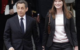 Bà Carla Bruni lại có bầu 