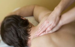 Cảnh sát 'móc ngoặc' với gái điếm để kiếm ăn