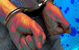 Ngực trần chạy trốn vì ông chủ cưỡng hiếp