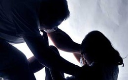 Cha tự tử vì con gái bị hiếp dâm tập thể