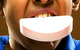 Đổ nước giặt vào miệng bạn gái vì “lắm mồm” 