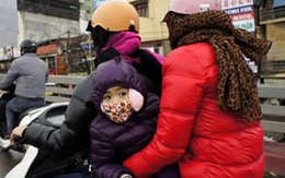 Bọc con đến lớp trong cái lạnh 10 độ
