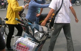 Người nước ngoài bị "xử" bằng nước sôi