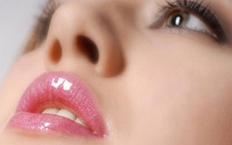 Dưỡng môi bằng biện pháp tự nhiên