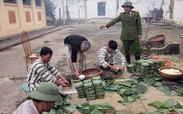 Tình người nơi chốn lao tù