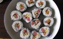 Làm món Kimpap Hàn Quốc ngon tuyệt 