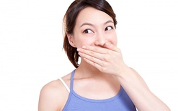 Muốn "độn thổ" vì sau sinh liên mồm nói nhịu