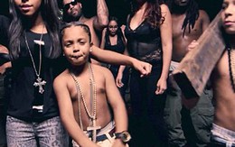 Sốc với bé trai 9 tuổi hát rap khêu gợi