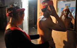 Lễ hội chơi trò giới tính lúc 0 giờ