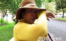 Người mẹ bị tình nhân của em trai đòi lại con