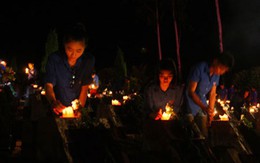 Hàng ngàn ngọn nến tri ân liệt sỹ tại Vị Xuyên