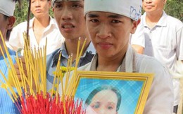 Người mẹ nghèo tự tử cho con đi học gây chấn động