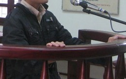 Sang hàng xóm chơi, hiếp dâm cháu bé 3 tuổi