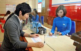 Ngân hàng mang ô tô, xe máy ra… dụ khách