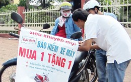 Bảo hiểm siêu rẻ “ngập” Hà thành