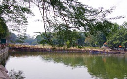 Hà Nội: Hồ Thủ Lệ bị chẻ làm đôi