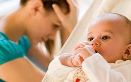 Những biểu hiện của bà mẹ bị suy sụp sau sinh