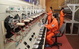 Vì sao EVN không thưởng Tết? 