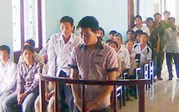 Giết bạn vì bị "quấy" khi đang "mây mưa" 