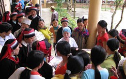 Chiến dịch truyền thông chăm sóc SKSS đợt 1/2012:  Ngày vui về với người dân 