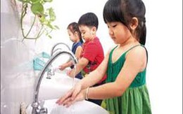 Có nên cho trẻ hơn 1 tuổi tẩy giun?