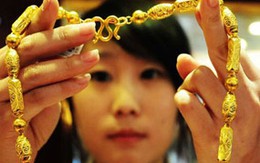 Giá vàng đi xuống đầu tuần